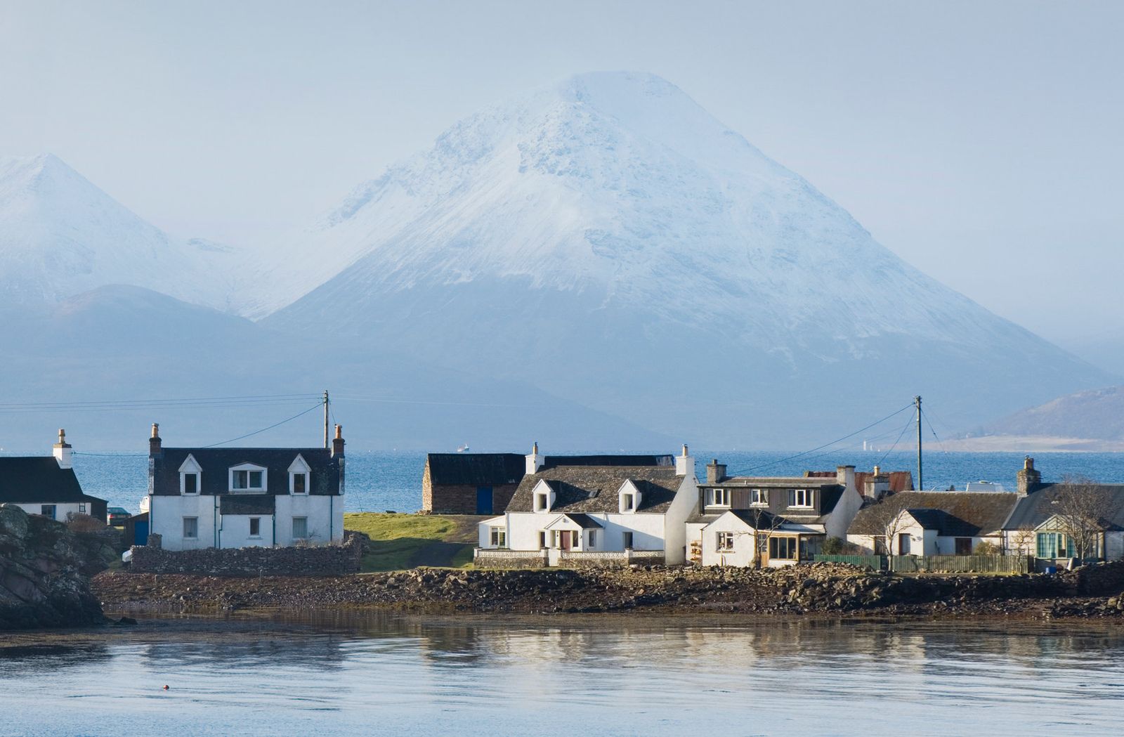 The cottage and the bay